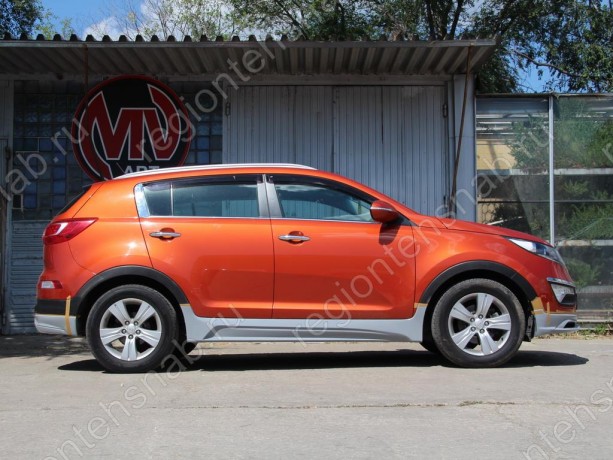 Накладки на пороги "JSW Style" для KIA Sportage (3rd) (2010-2016) купить недорого с доставкой в Чебоксары
